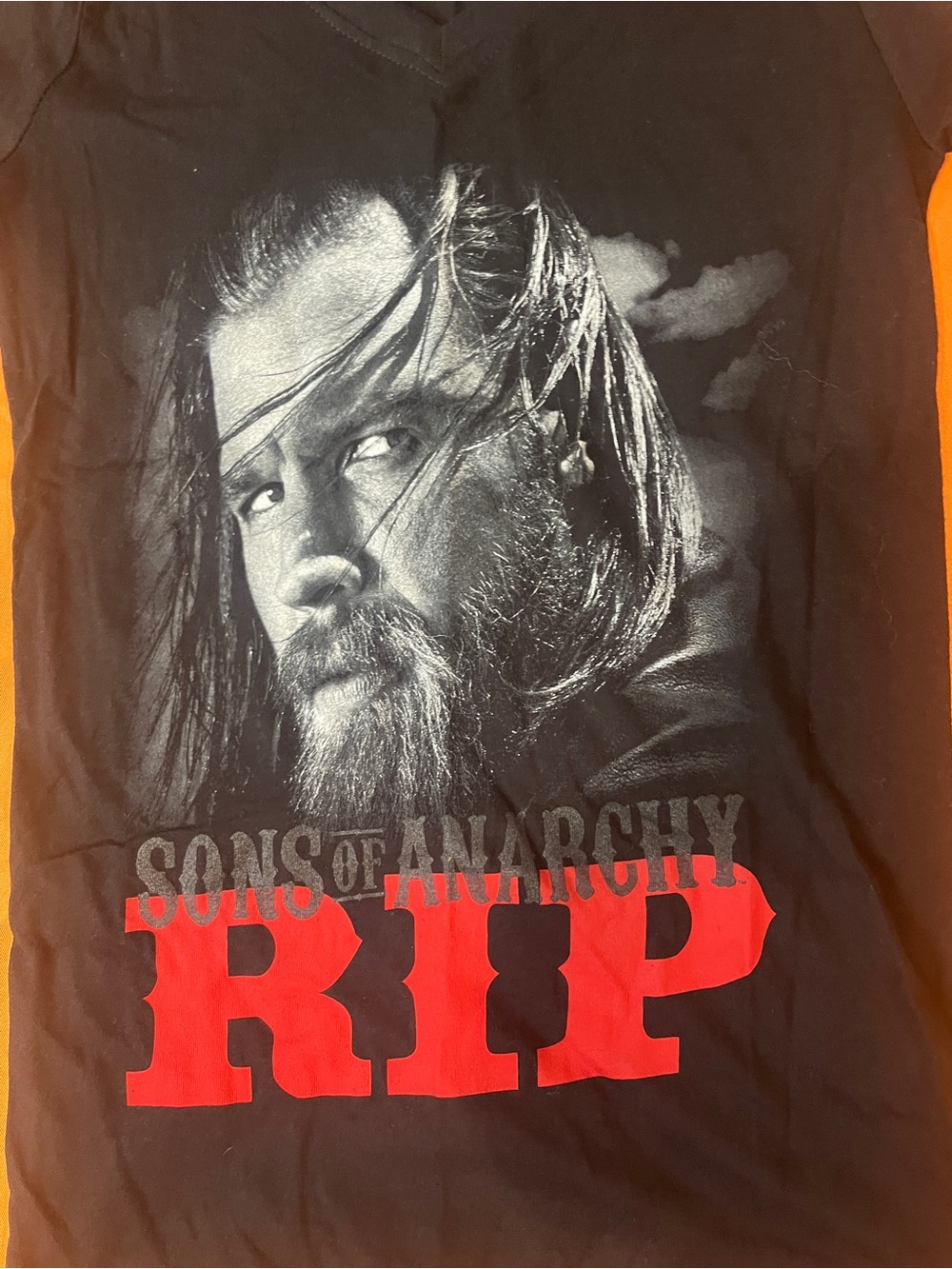 Sons of Anarchy Black Short-Sleeve Graphic Tee with Red RIP Detail - Picture 8 of 10